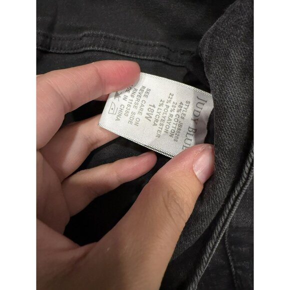 Judy Blue Black Distressed Skinny Jeans Size 18 EUC - Picture 4 of 6